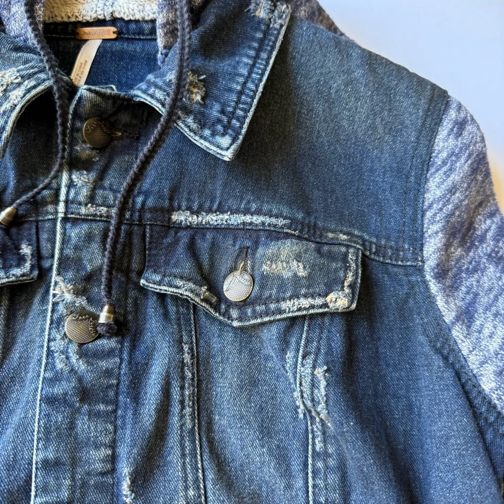 Free People Dark Denim Jean Jacket with Heathered Gray Knit Sleeves